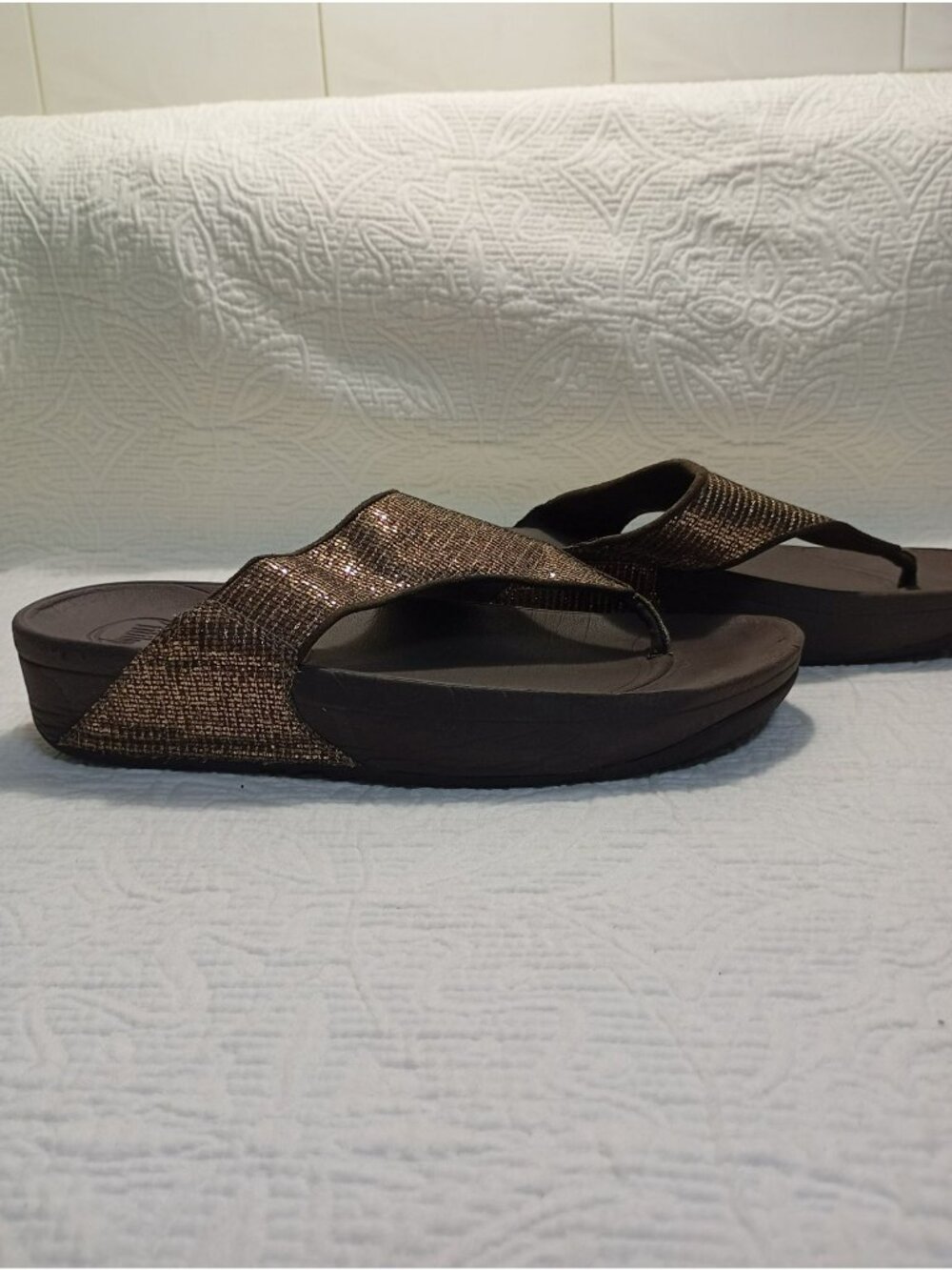 FitFlop Womens Brown Sparkle Sandals Size 9 US EU 41 Cushioned Sole Comfortable - Picture 9 of 9